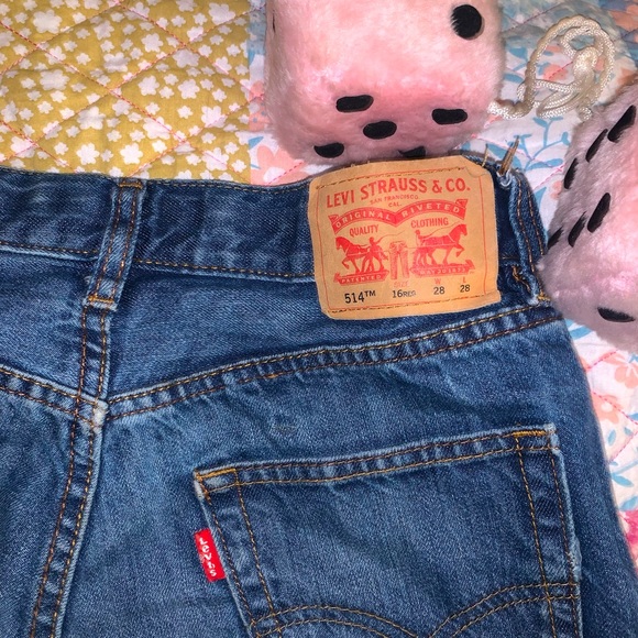 VINTAGE LEVIS JEAN SHORTS ✨✨size 28 perfect condition! - Picture 1 of 4